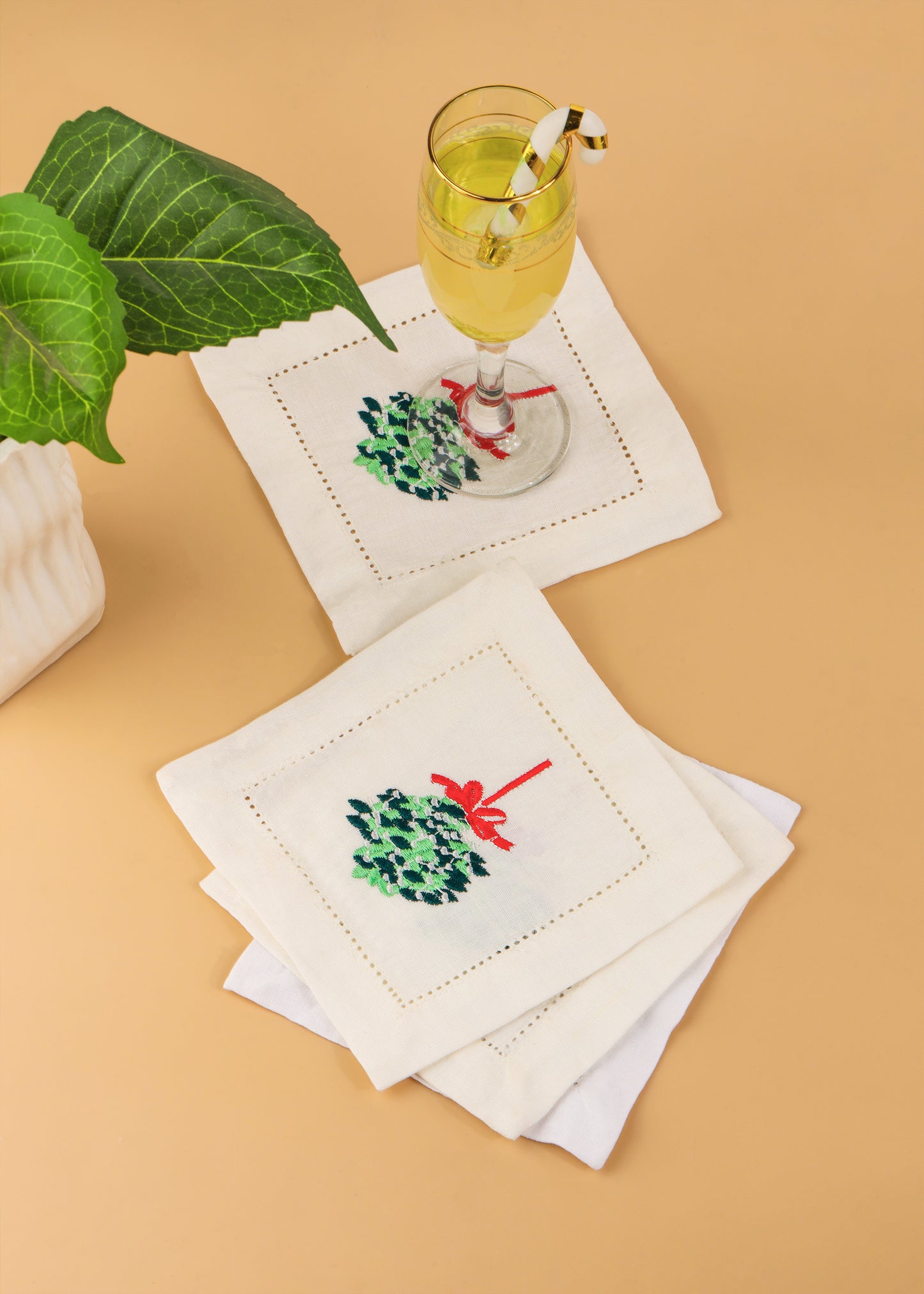 Christmas Wreath Cocktail Napkins