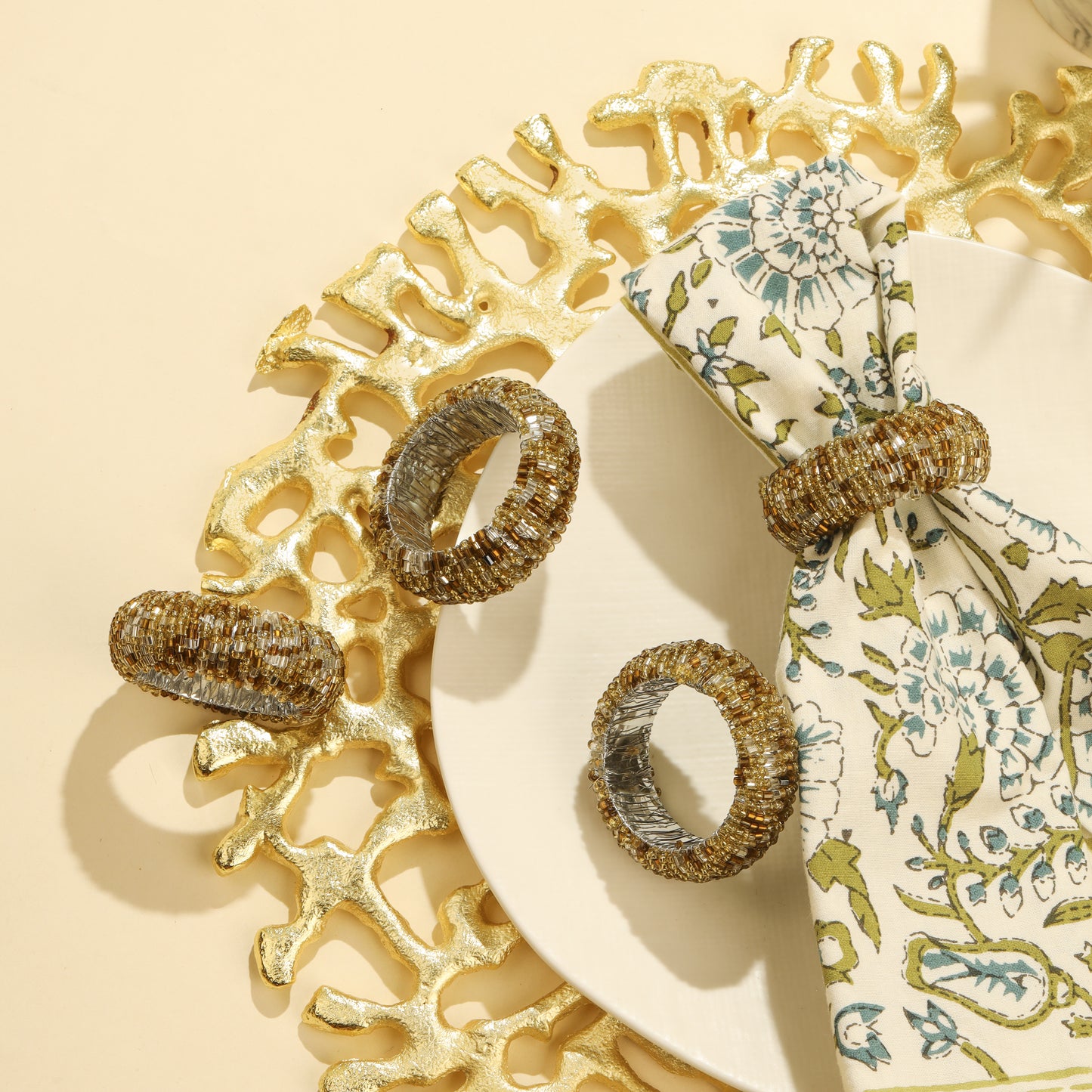 Radiant Rounds Napkin Rings