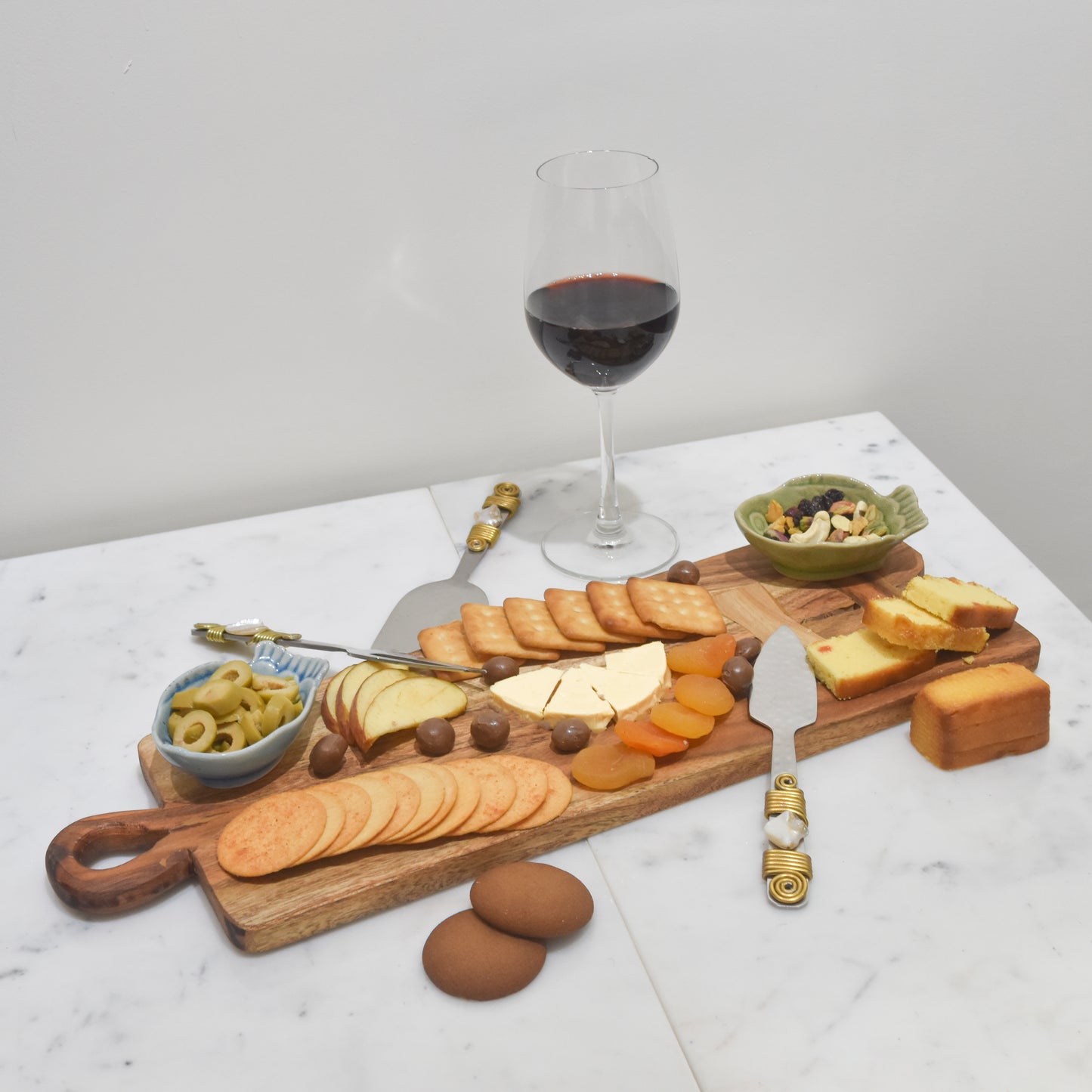 Teardrop Acacia Wooden Cheese Platter