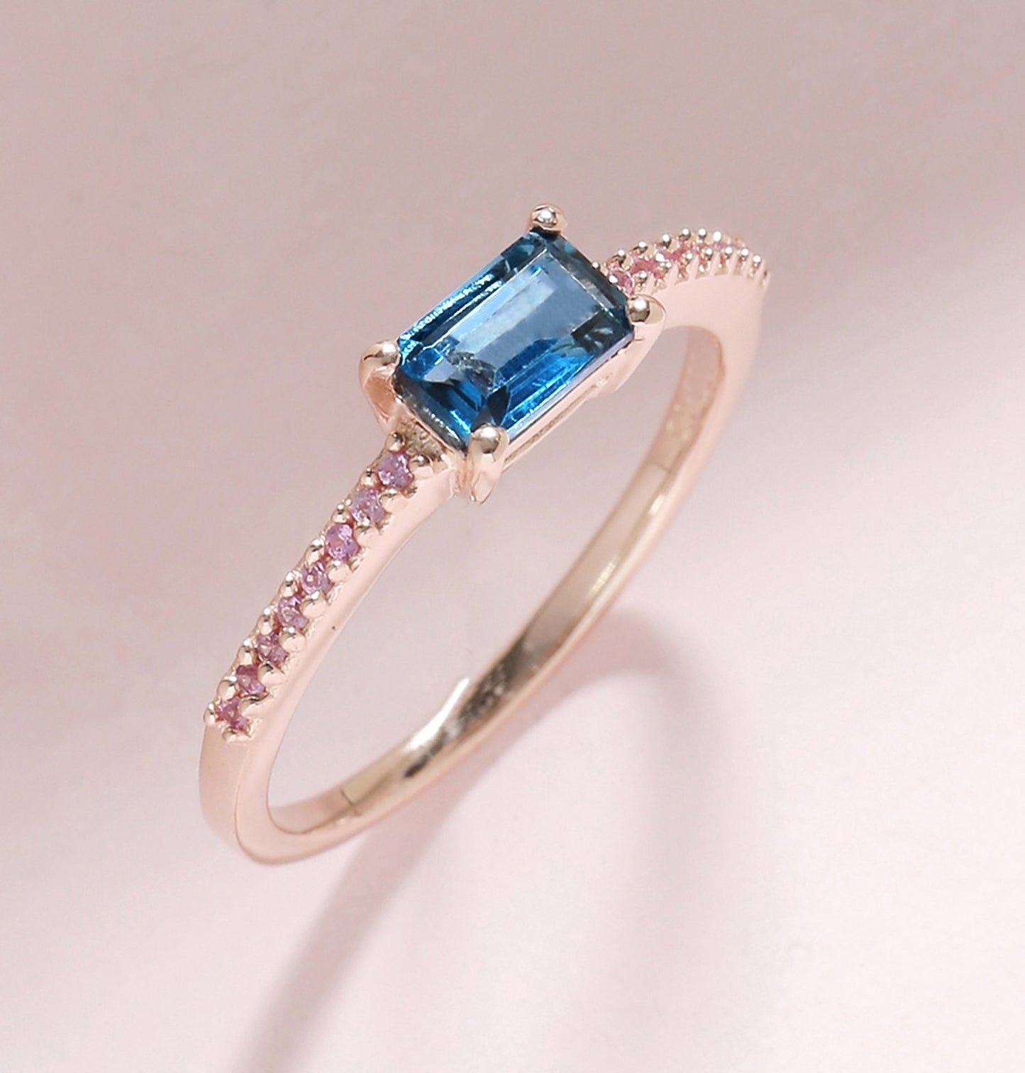 Tiramisu 0.92 Ct London Blue Topaz Pink Sapphire Solid 10k Rose Gold Ring